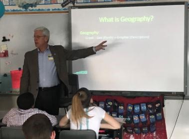 Curt Bynum talking to 5th graders at Carter Elementary School.